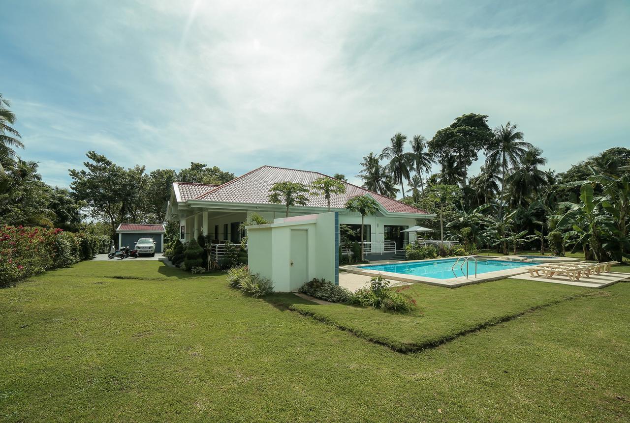 Bohol White House Bed & Breakfast Lila Экстерьер фото