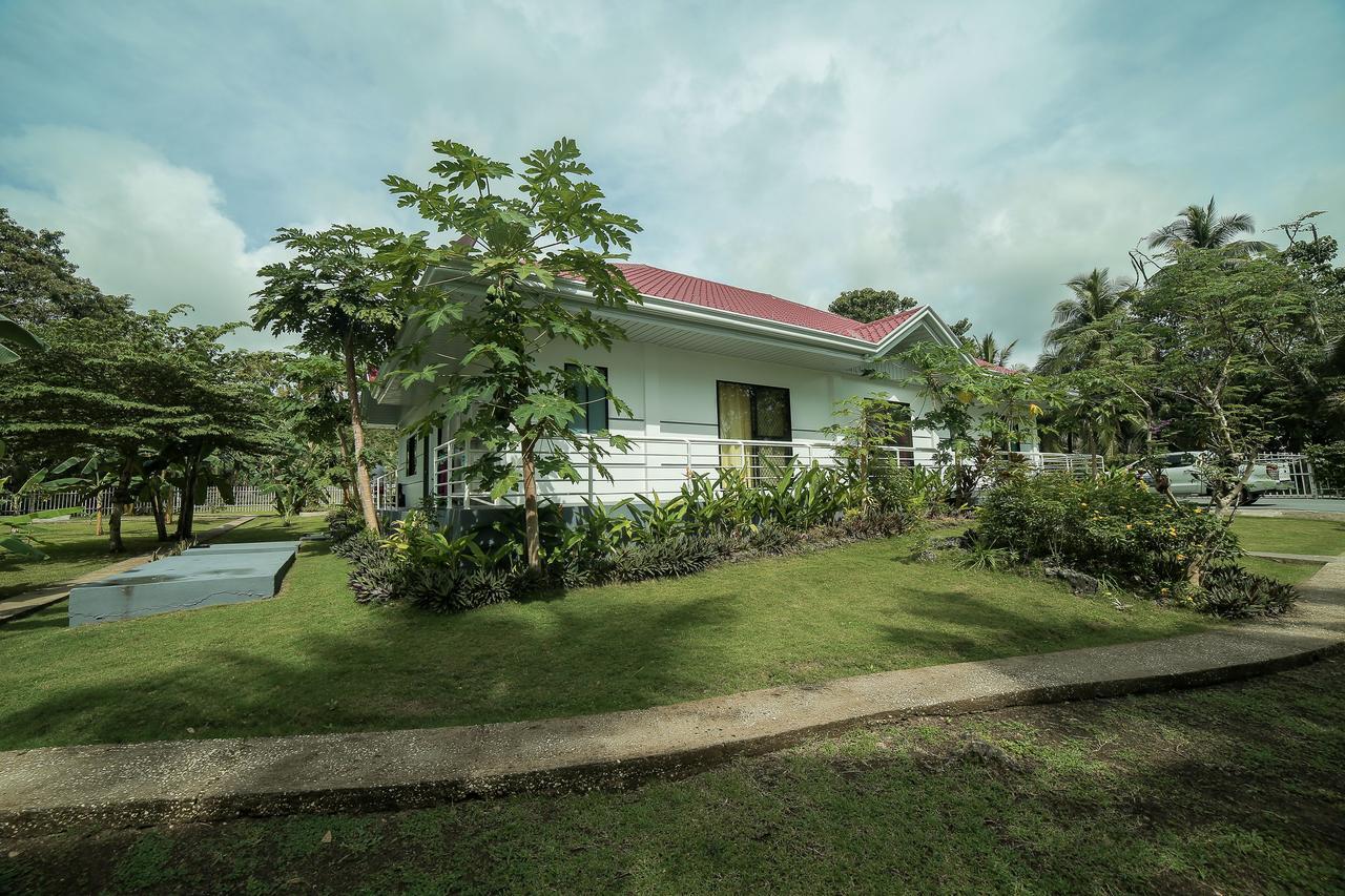 Bohol White House Bed & Breakfast Lila Экстерьер фото